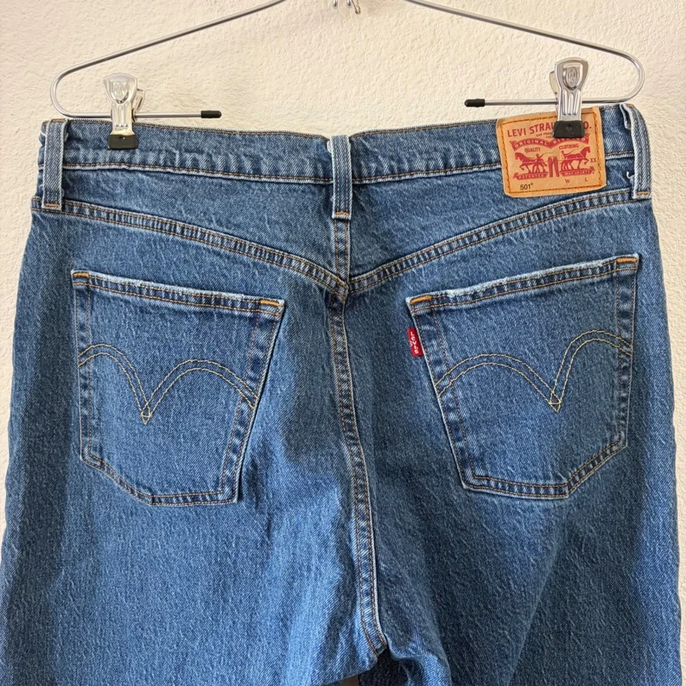 Levi's 501 Org Fit Jeans Mens Medium Blue Straight Leg Button Fly Denim W32 L29 - Picture 6 of 9